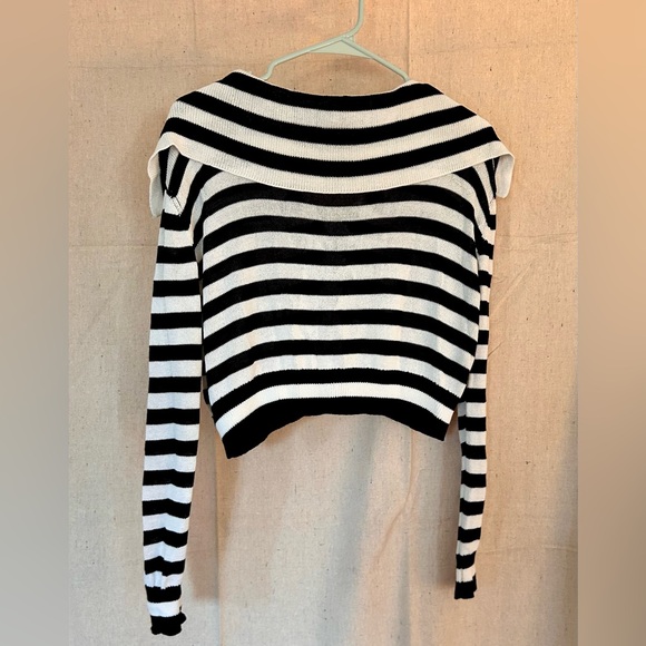 No One Else striped crop knit top - Picture 5 of 5